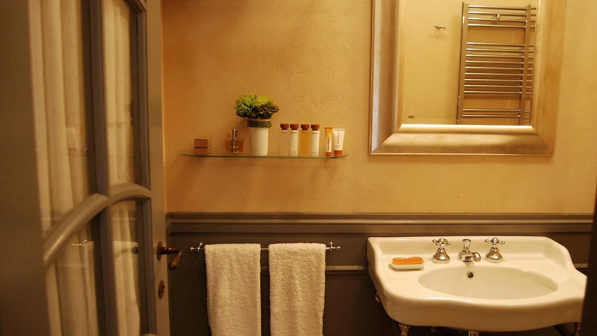 Villa Magnolia Relais Rom 4*,  Italien